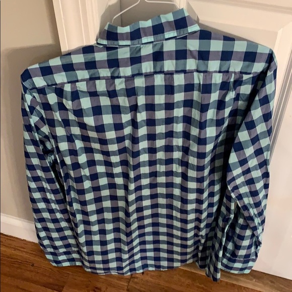 Button down shirt - Picture 2 of 3